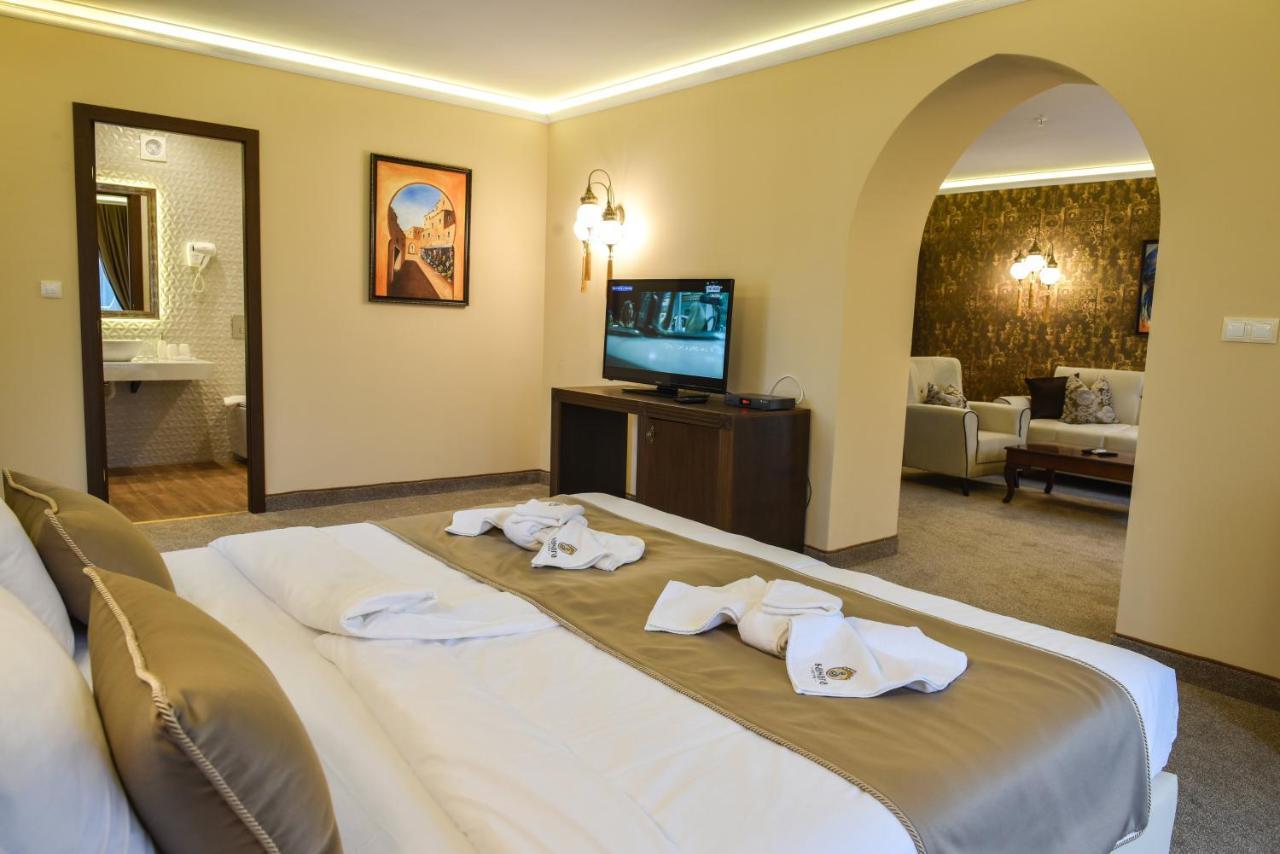 Sahara Hotel Svilengrad Bagian luar foto